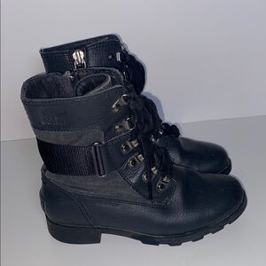 Sorel Girks Black Leather Combat Boots Lace Up Side Zip Youth Sz 2